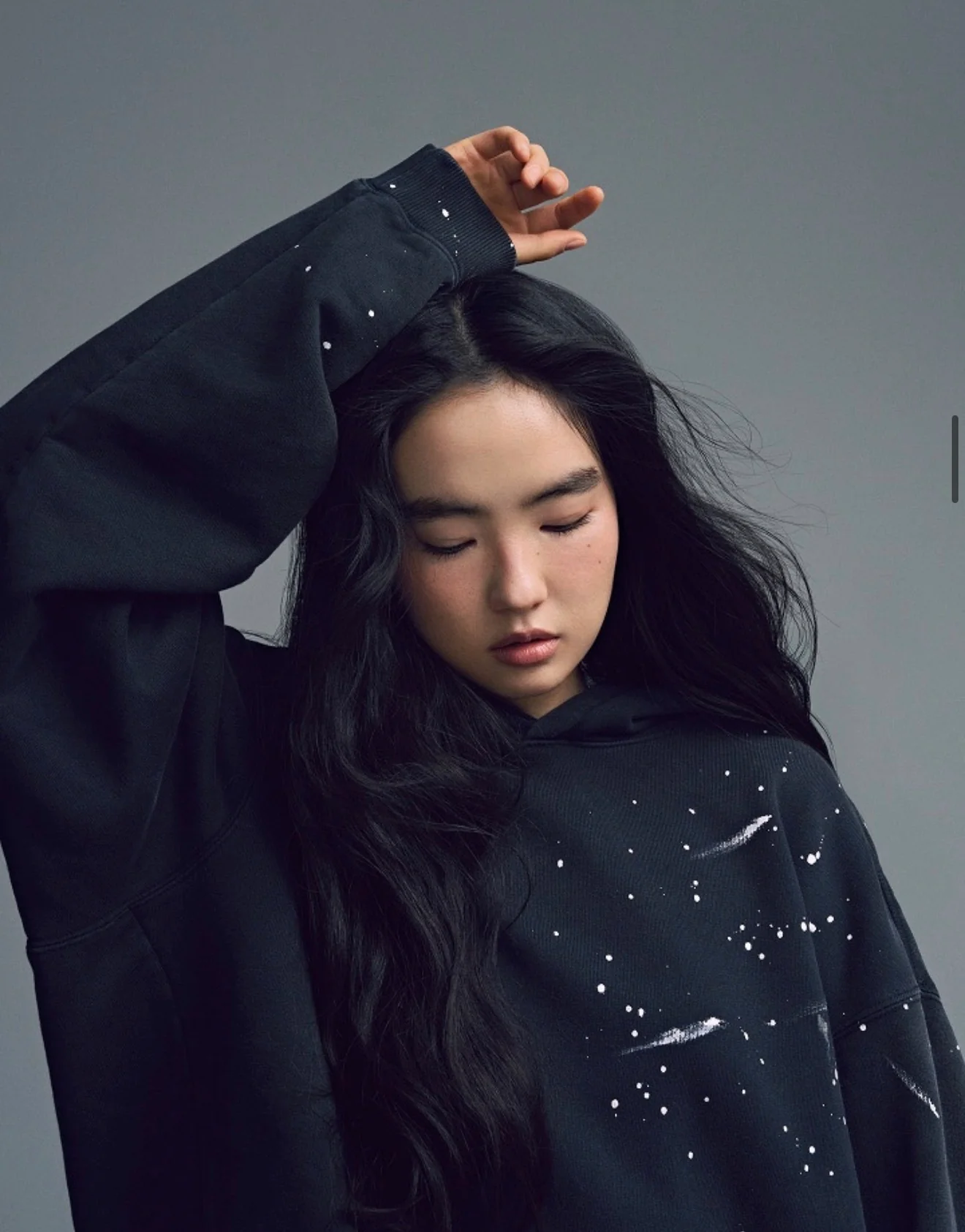 BTS - ARIRANG OFFICIAL MD HOODIE BLACK - Image 5