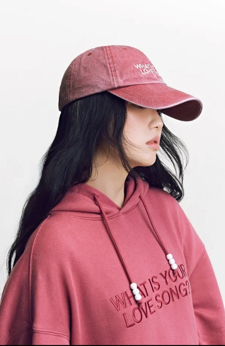 BTS - ARIRANG OFFICIAL MD HOODIE RED - Image 3
